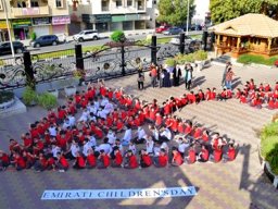 Emirati Children's day GR-4